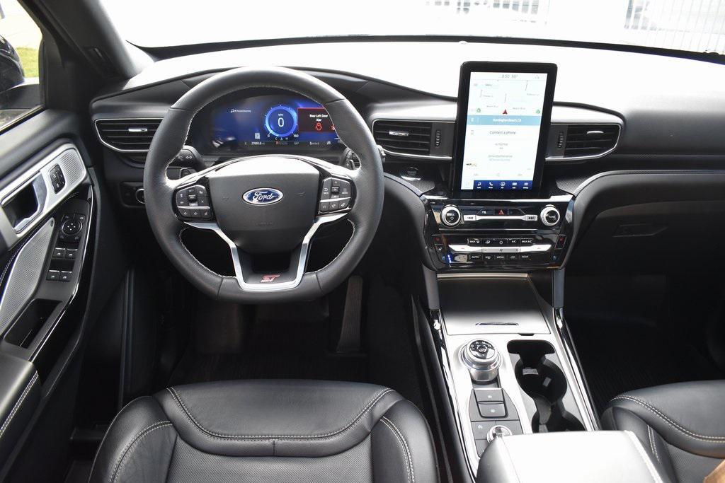 used 2023 Ford Explorer car, priced at $41,990