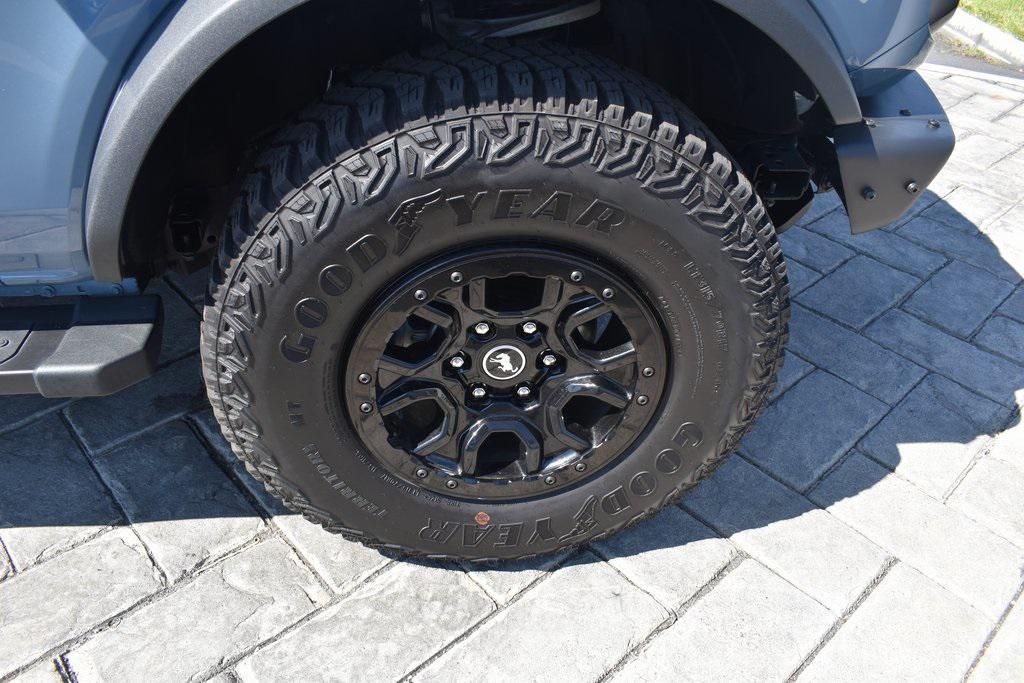 used 2024 Ford Bronco car, priced at $59,990