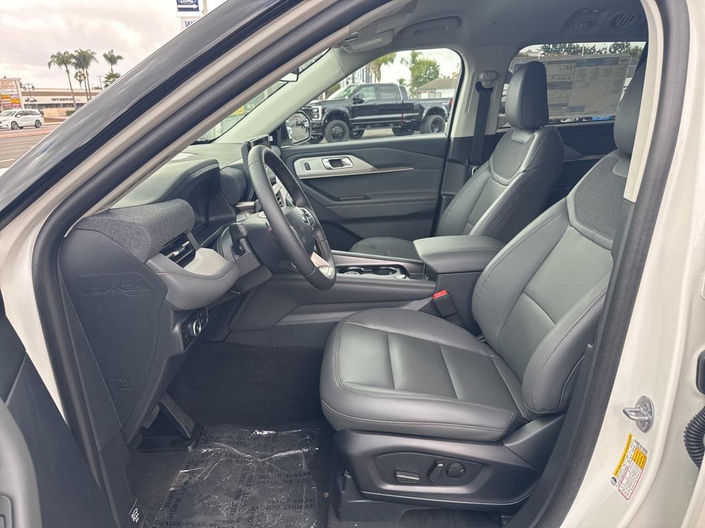 new 2025 Ford Explorer car, priced at $46,460