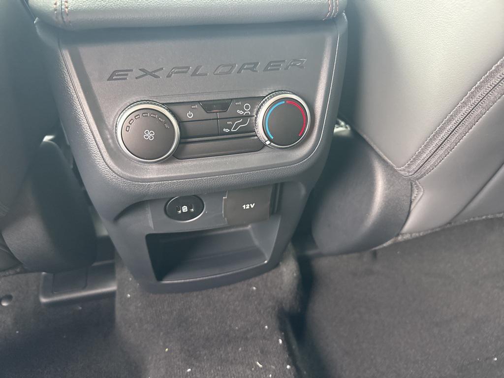 new 2025 Ford Explorer car, priced at $46,460
