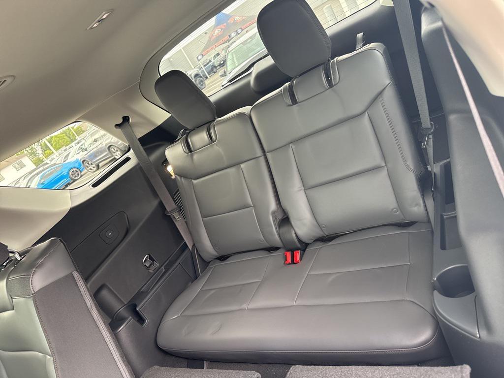 new 2025 Ford Explorer car, priced at $46,460