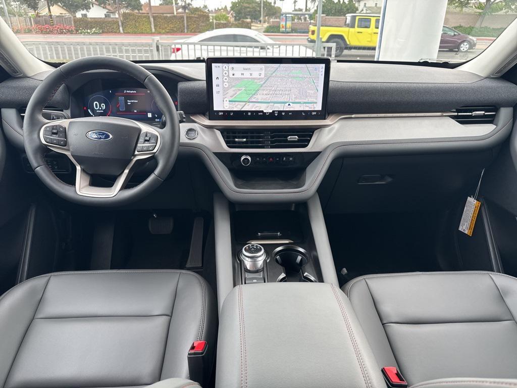 new 2025 Ford Explorer car, priced at $46,460