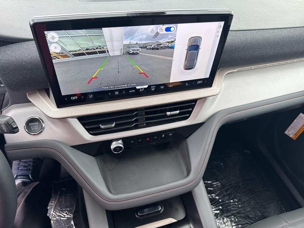 new 2025 Ford Explorer car, priced at $46,460