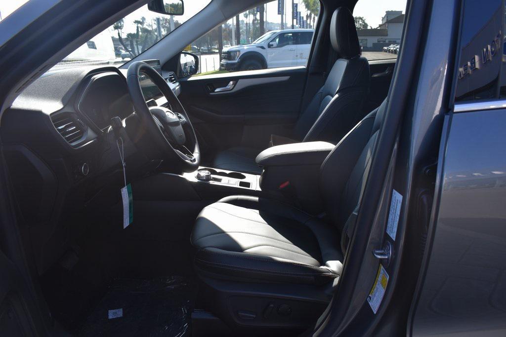 new 2025 Ford Escape PHEV car, priced at $46,515