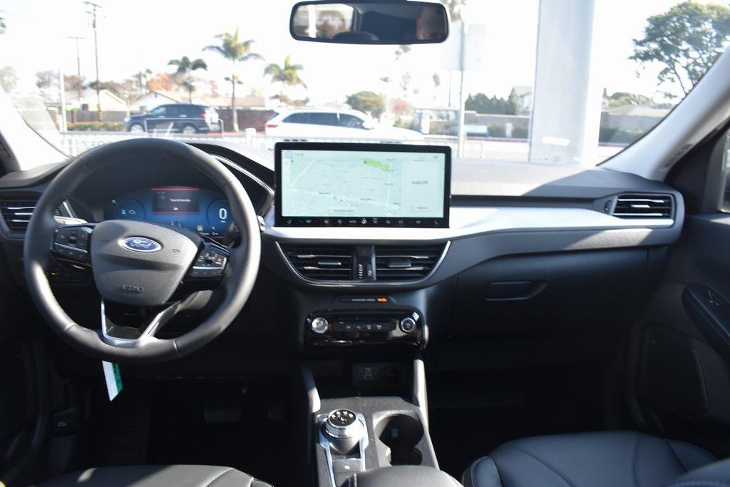 new 2025 Ford Escape PHEV car, priced at $46,515