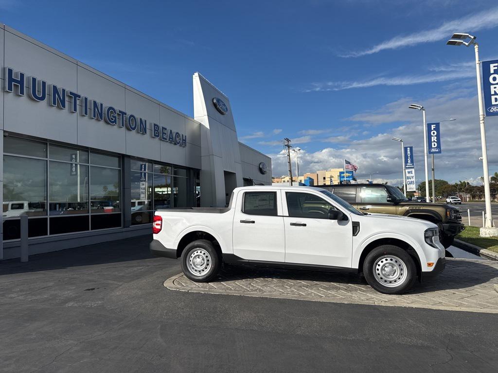 new 2025 Ford Maverick car, priced at $29,840