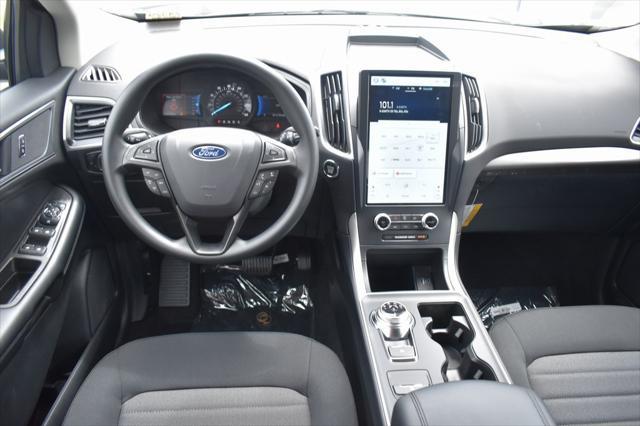 new 2024 Ford Edge car, priced at $40,060