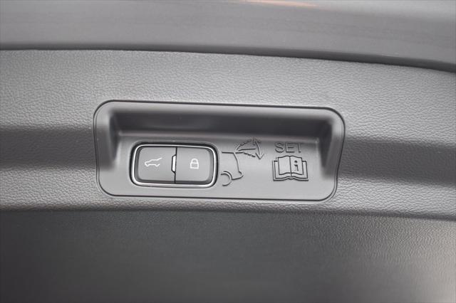 new 2025 Ford Explorer car, priced at $58,235