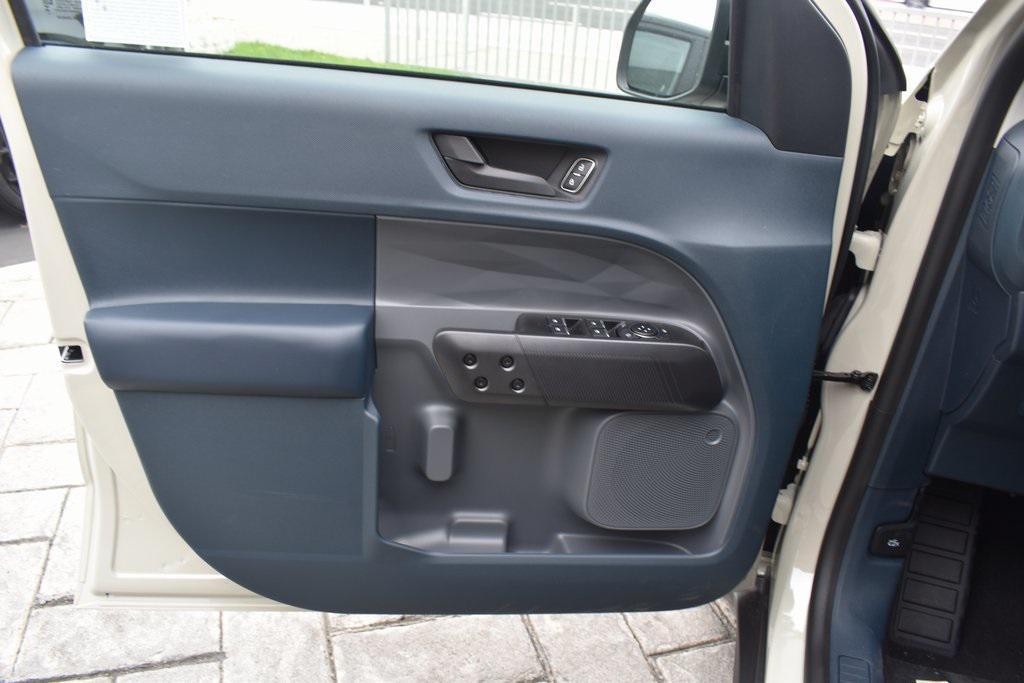 new 2025 Ford Maverick car, priced at $36,740