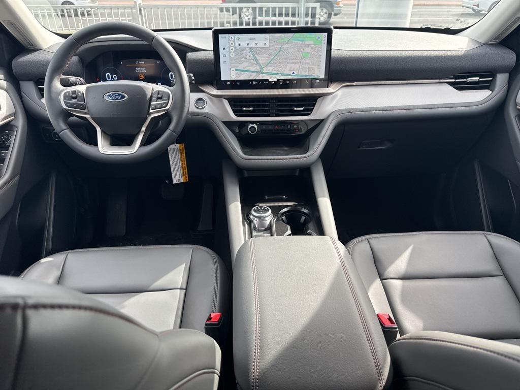 new 2025 Ford Explorer car, priced at $45,665