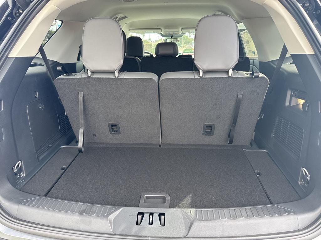 new 2025 Ford Explorer car, priced at $45,665