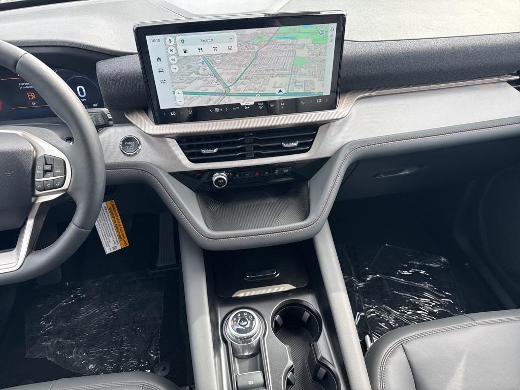 new 2025 Ford Explorer car, priced at $45,665