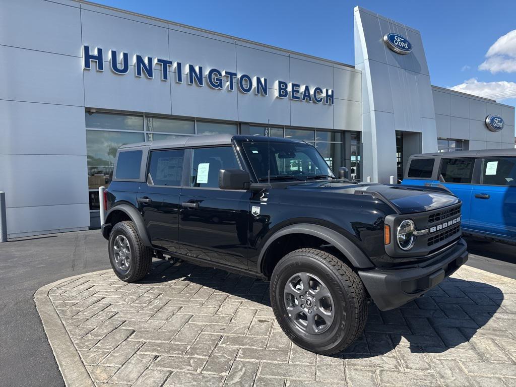 new 2025 Ford Bronco car, priced at $46,805
