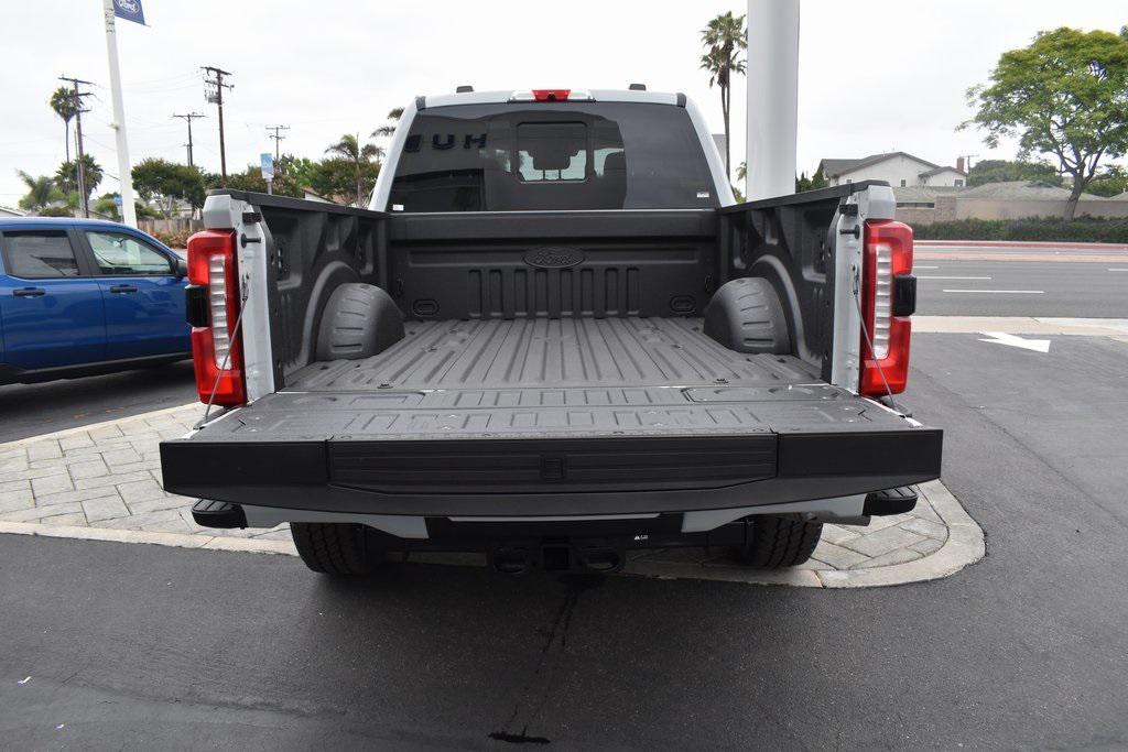 new 2025 Ford F-250 car, priced at $90,160