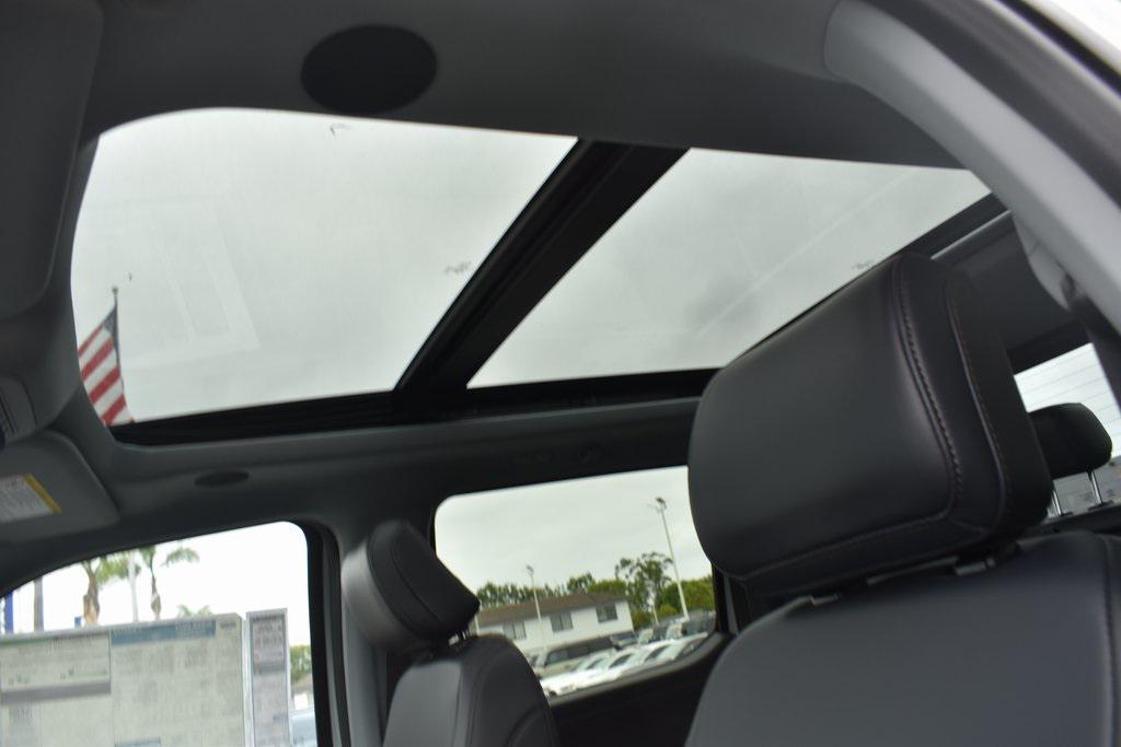 new 2025 Ford F-250 car, priced at $90,160