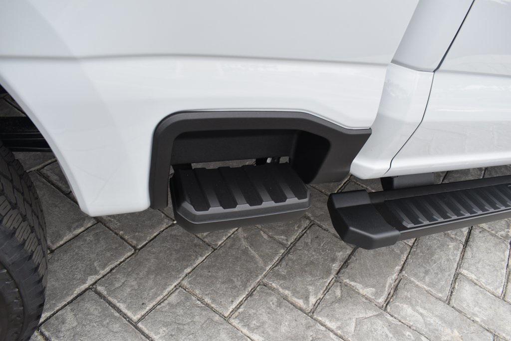 new 2025 Ford F-250 car, priced at $90,160