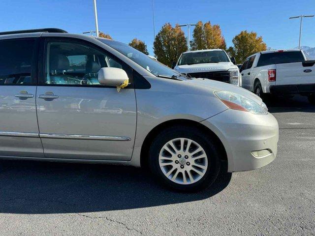 used 2007 Toyota Sienna car, priced at $4,994