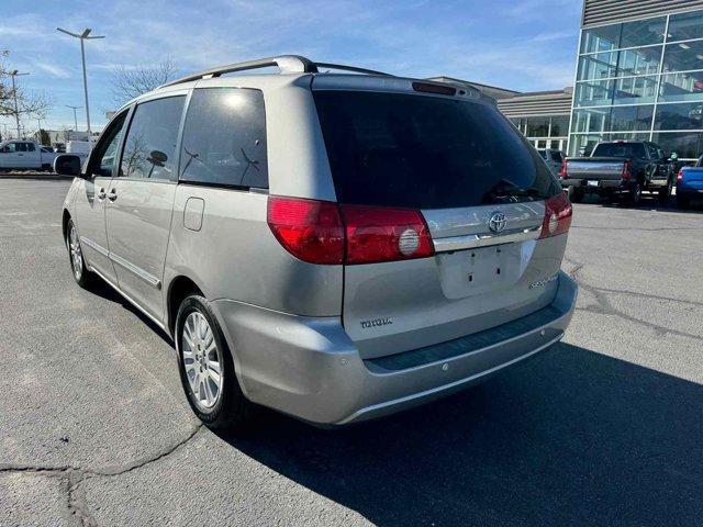 used 2007 Toyota Sienna car, priced at $4,994