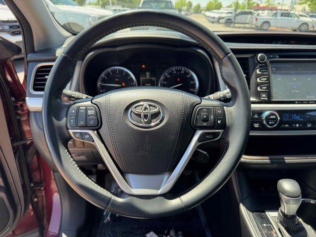 used 2016 Toyota Highlander car, priced at $19,770