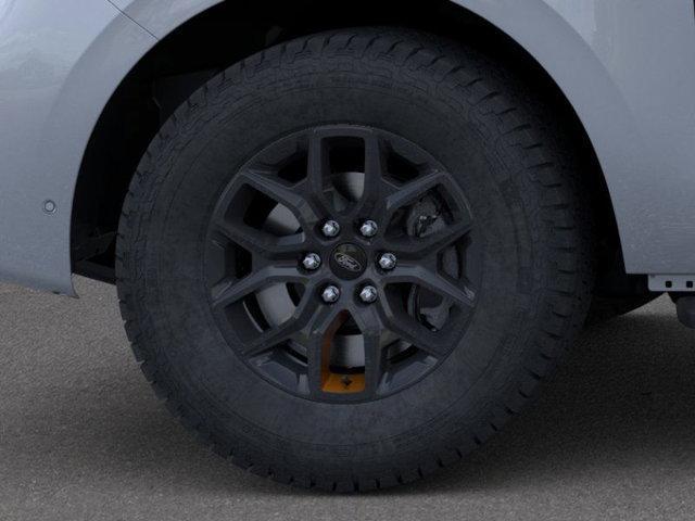 new 2025 Ford Expedition car, priced at $82,090
