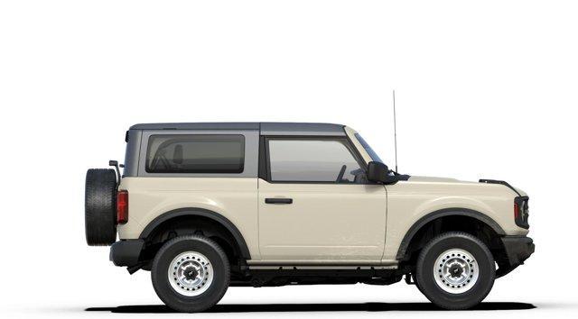 new 2025 Ford Bronco car, priced at $40,532
