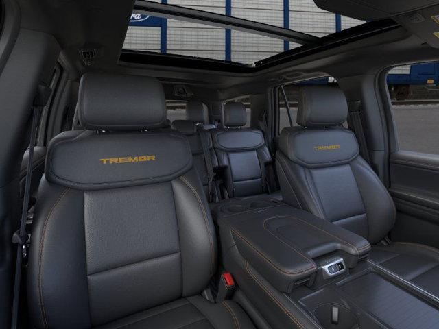 new 2025 Ford Expedition car, priced at $85,395