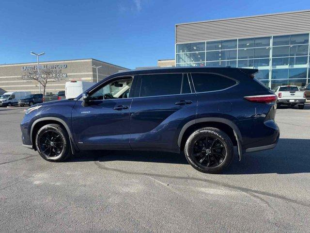 used 2021 Toyota Highlander Hybrid car, priced at $37,000