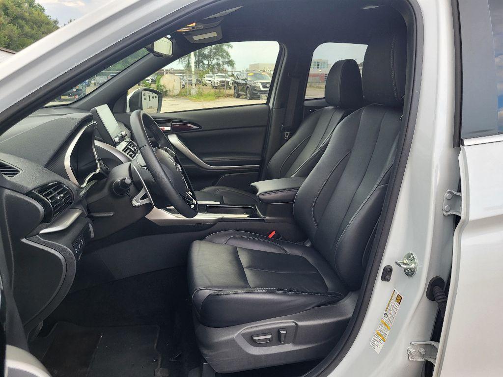 used 2024 Mitsubishi Eclipse Cross car, priced at $25,500
