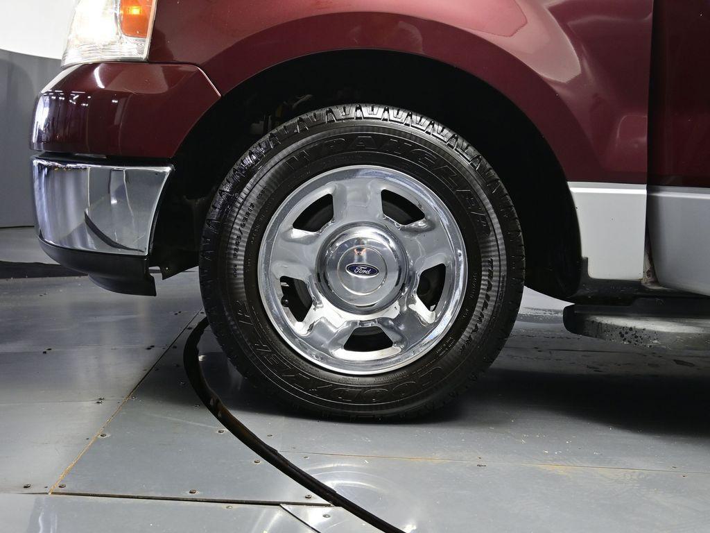 used 2005 Ford F-150 car, priced at $6,000