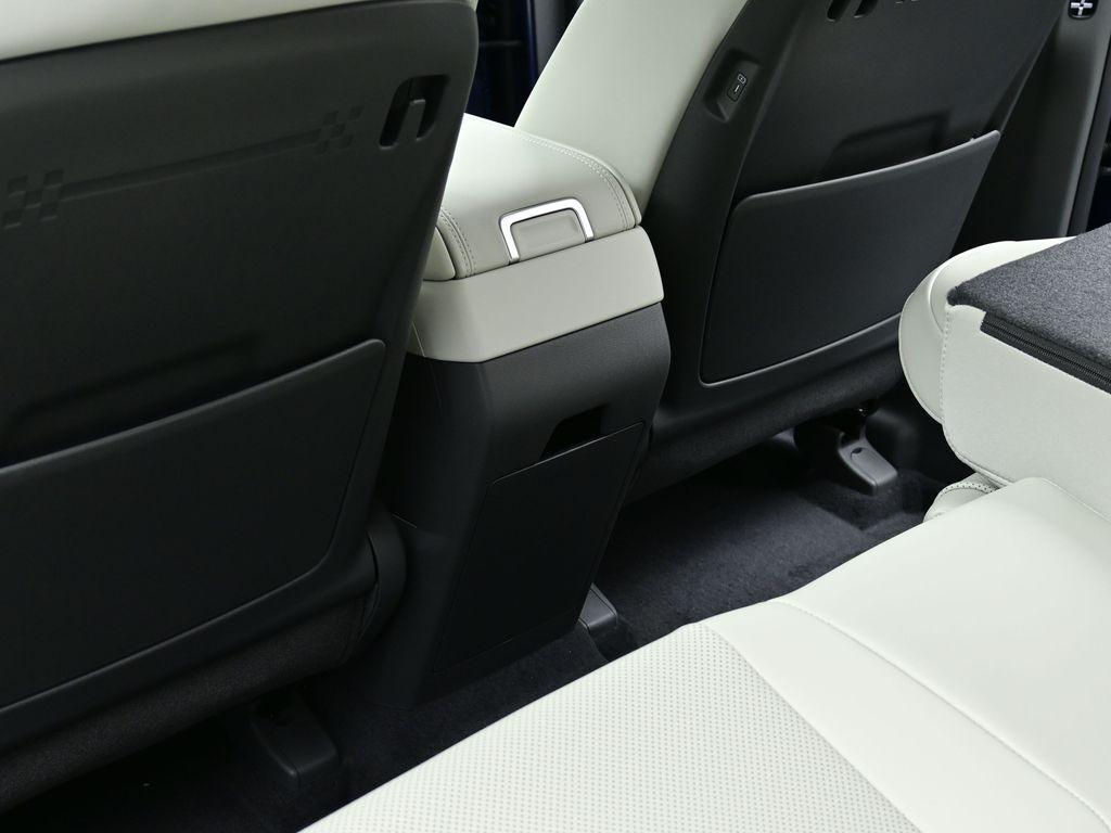new 2025 Hyundai TUCSON Hybrid car, priced at $44,485