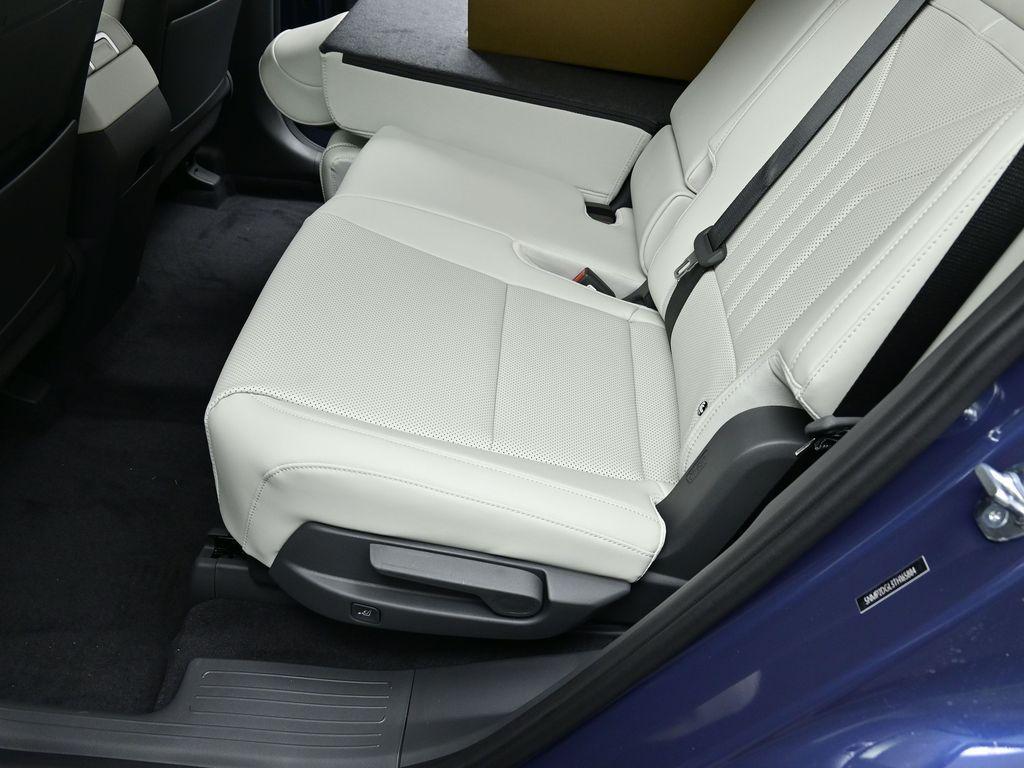 new 2025 Hyundai TUCSON Hybrid car, priced at $44,485