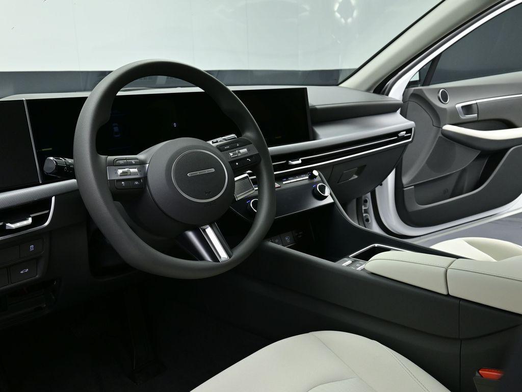 new 2025 Hyundai Sonata car