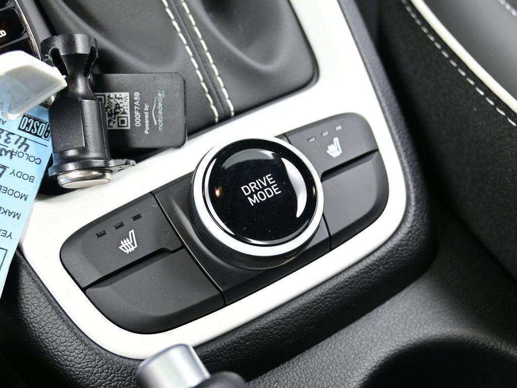 new 2025 Hyundai Venue car, priced at $24,972