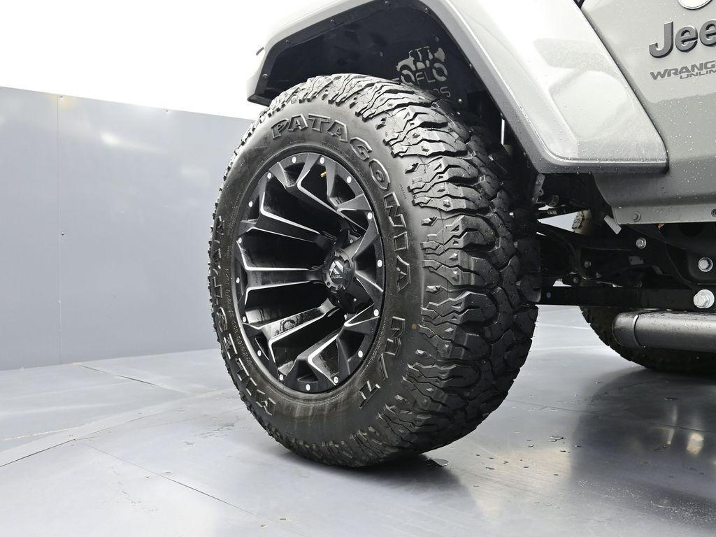 used 2022 Jeep Wrangler Unlimited car, priced at $40,850