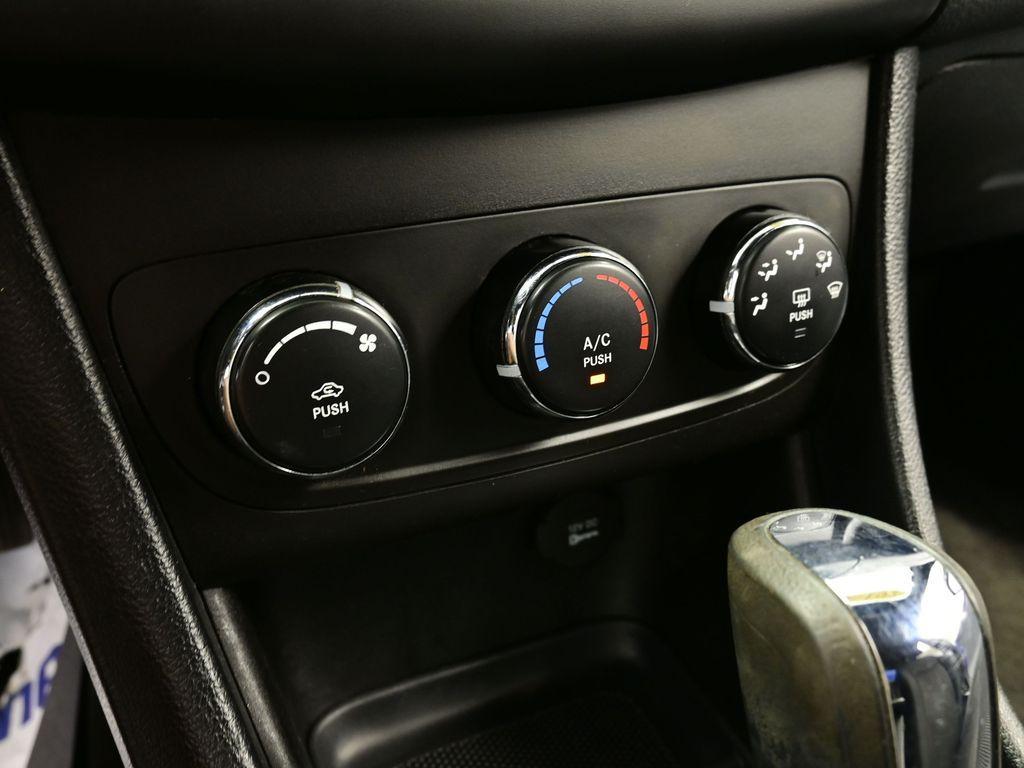 used 2014 Dodge Avenger car, priced at $5,950