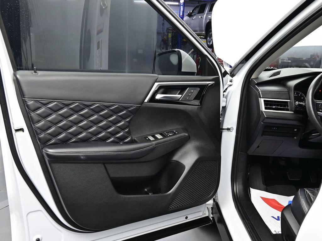 used 2022 Mitsubishi Outlander car, priced at $22,850