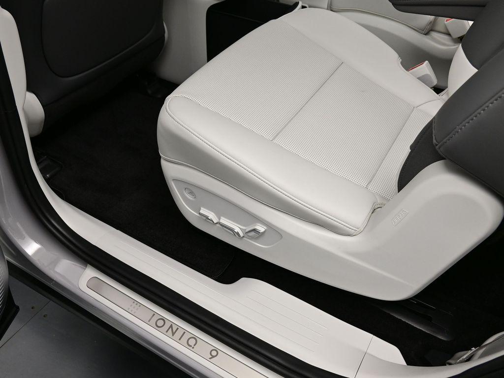 new 2026 Hyundai IONIQ 9 car, priced at $73,770