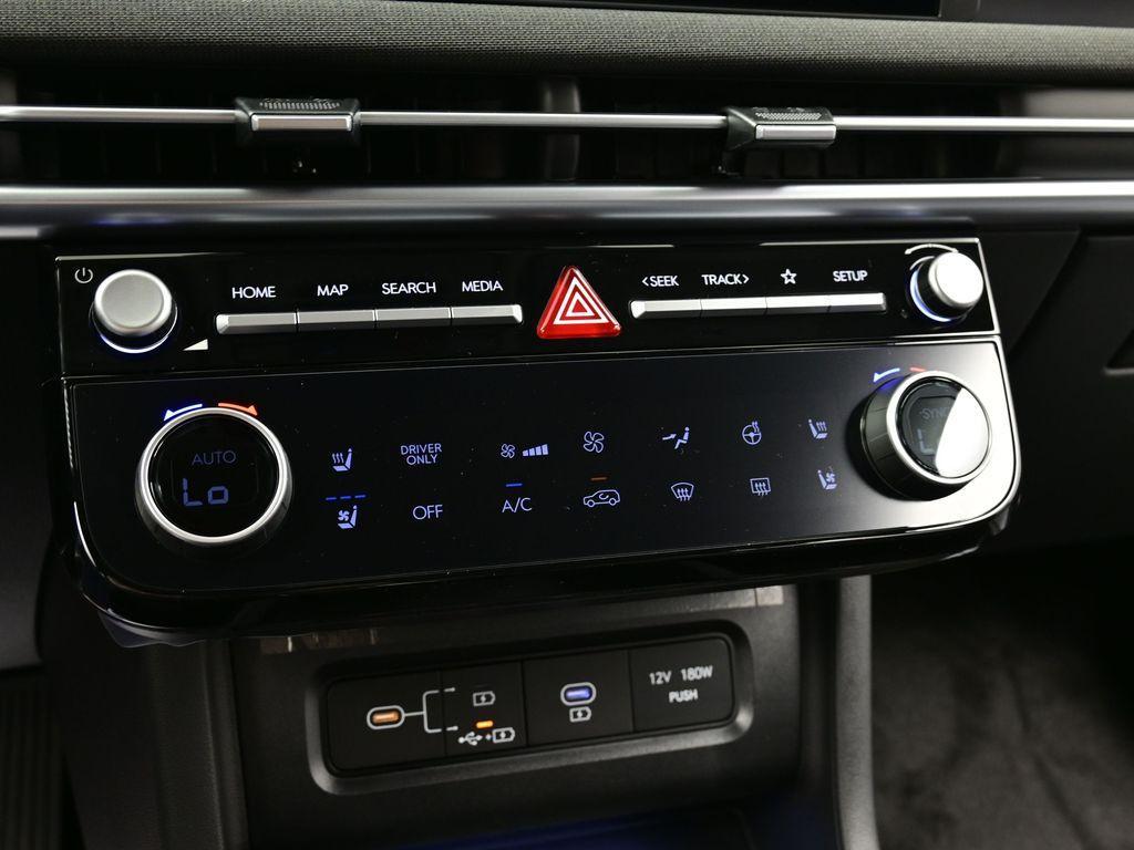 new 2025 Hyundai TUCSON Hybrid car, priced at $43,463