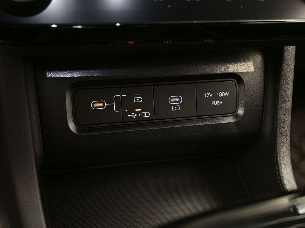 new 2026 Hyundai TUCSON Hybrid car, priced at $36,260