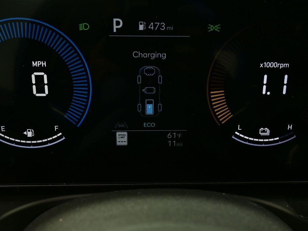 new 2026 Hyundai TUCSON Hybrid car, priced at $36,260