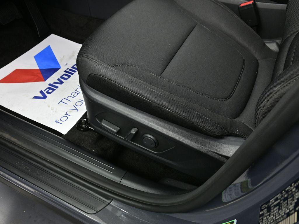 new 2026 Hyundai TUCSON Hybrid car, priced at $36,260