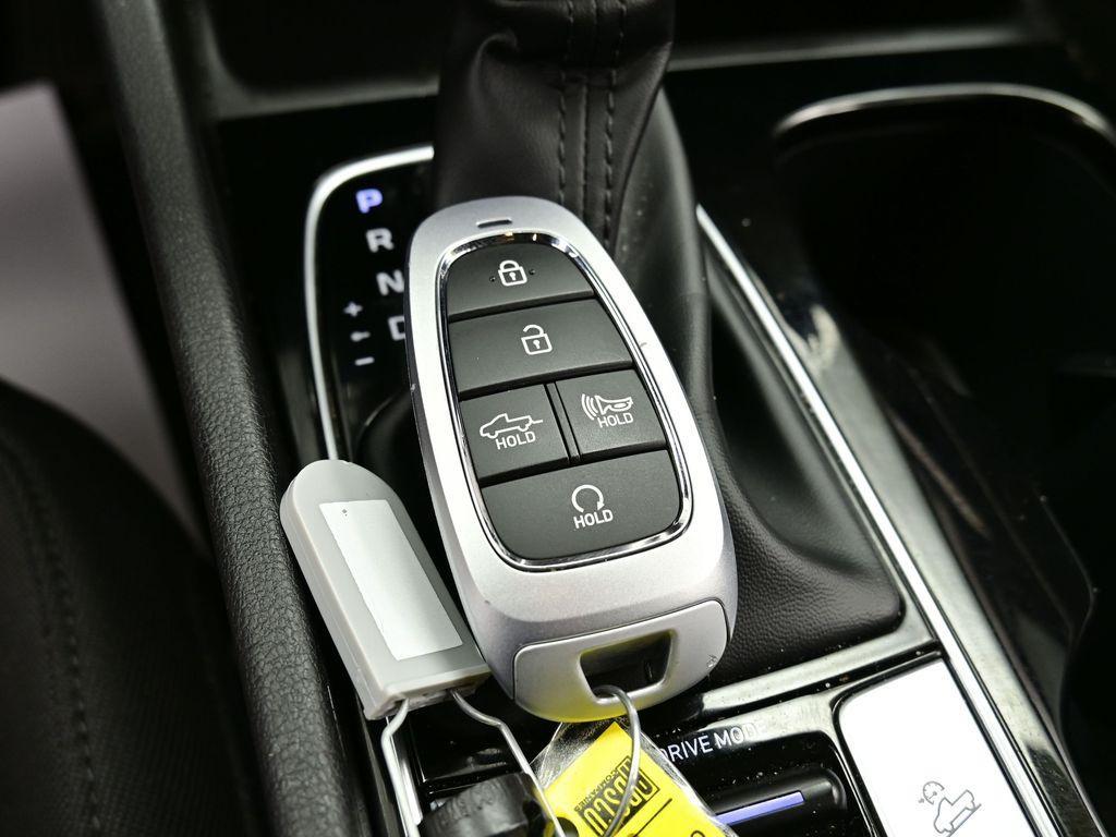 used 2022 Hyundai SANTA CRUZ car, priced at $24,850