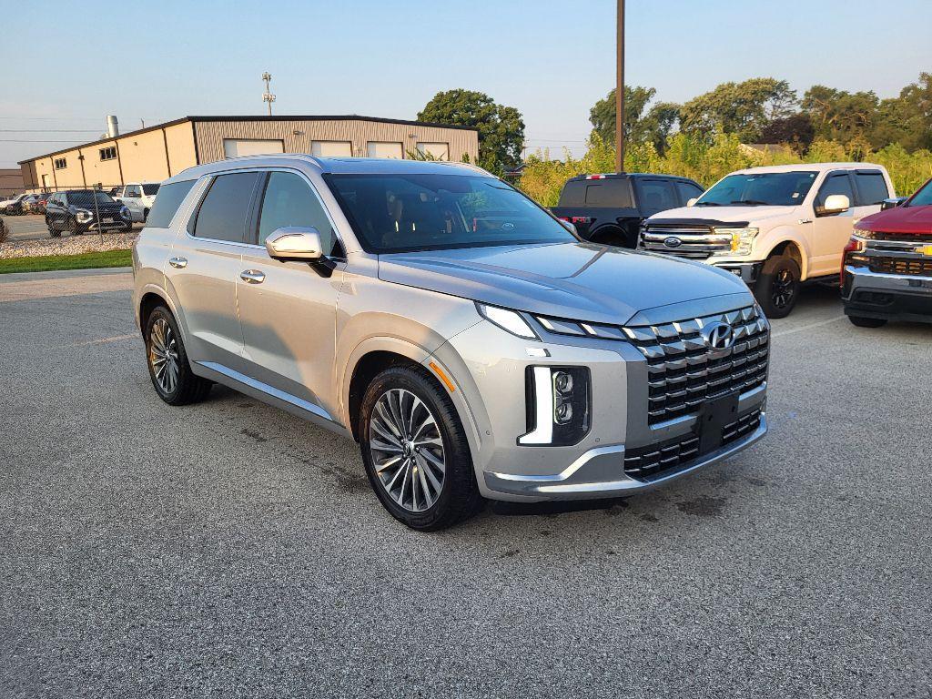 used 2024 Hyundai Palisade car, priced at $38,800