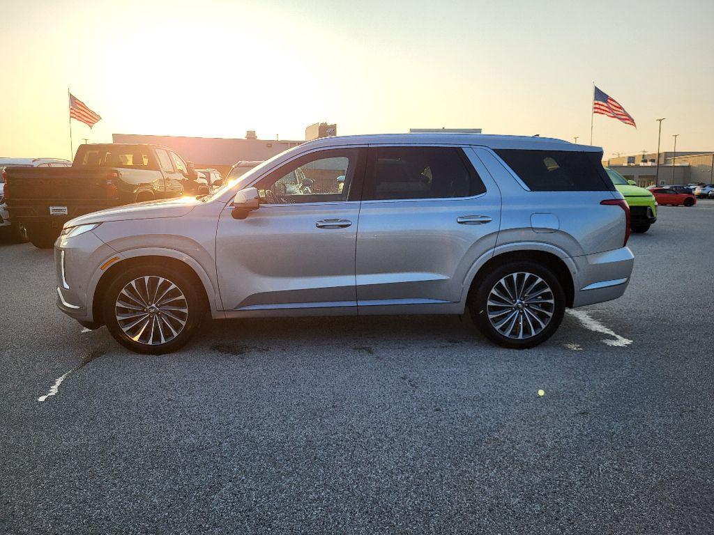 used 2024 Hyundai Palisade car, priced at $38,800