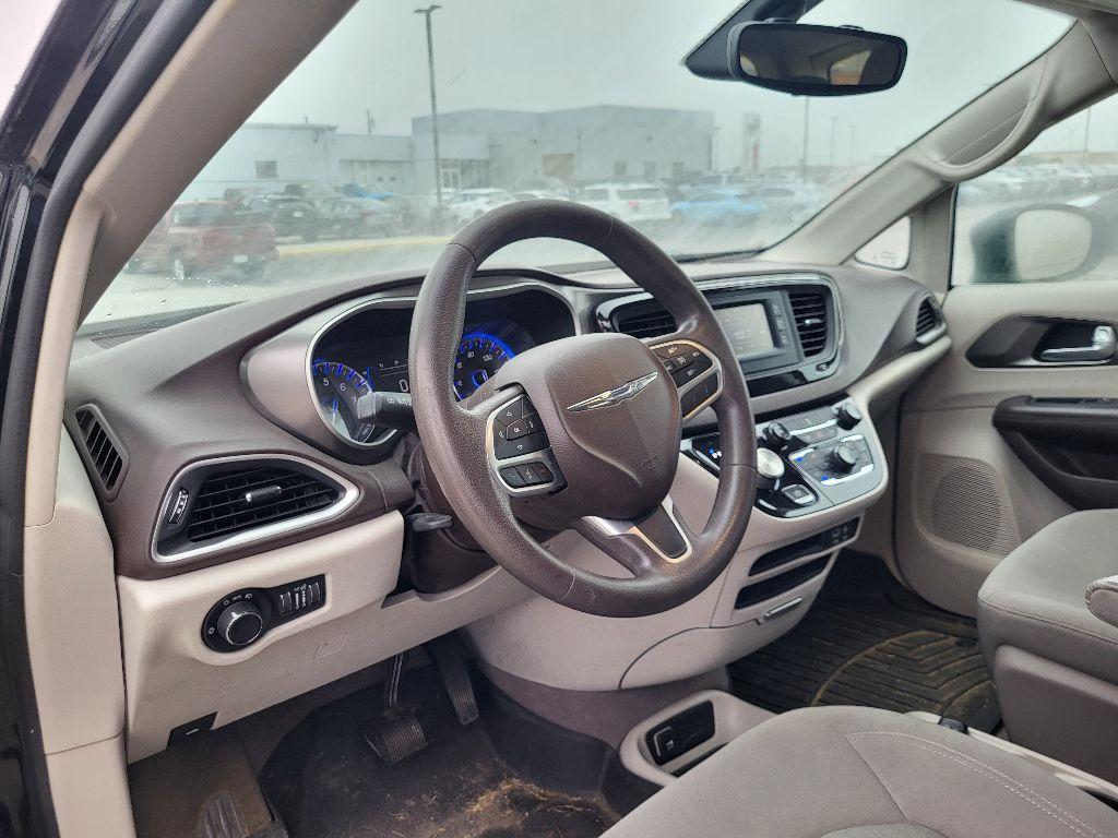 used 2017 Chrysler Pacifica car, priced at $12,350