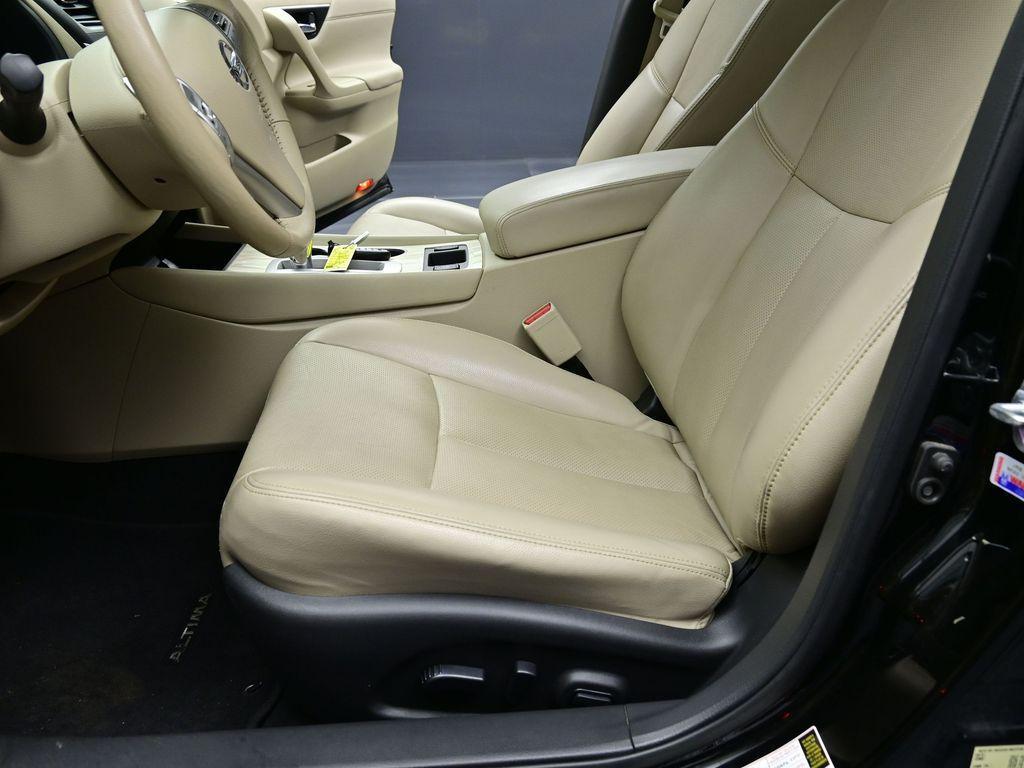 used 2016 Nissan Altima car, priced at $13,470