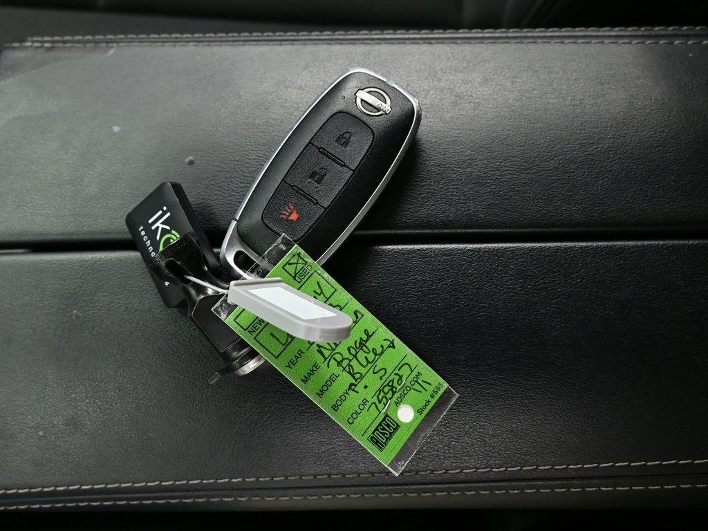used 2023 Nissan Rogue car, priced at $22,650