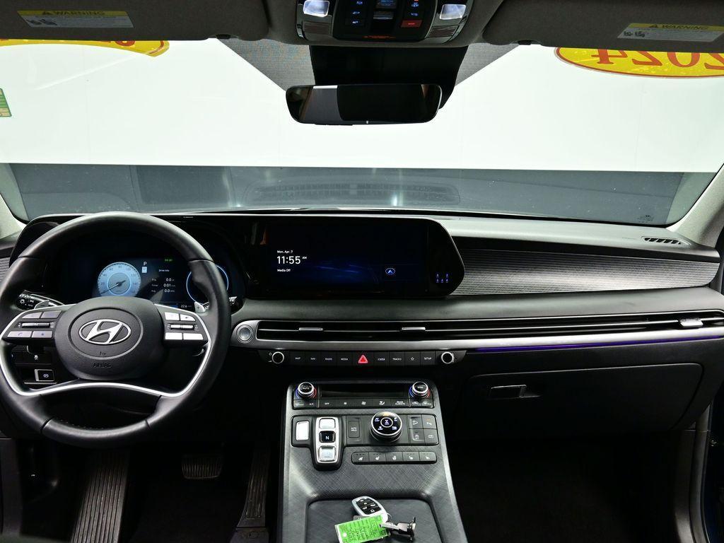 used 2024 Hyundai Palisade car, priced at $39,995