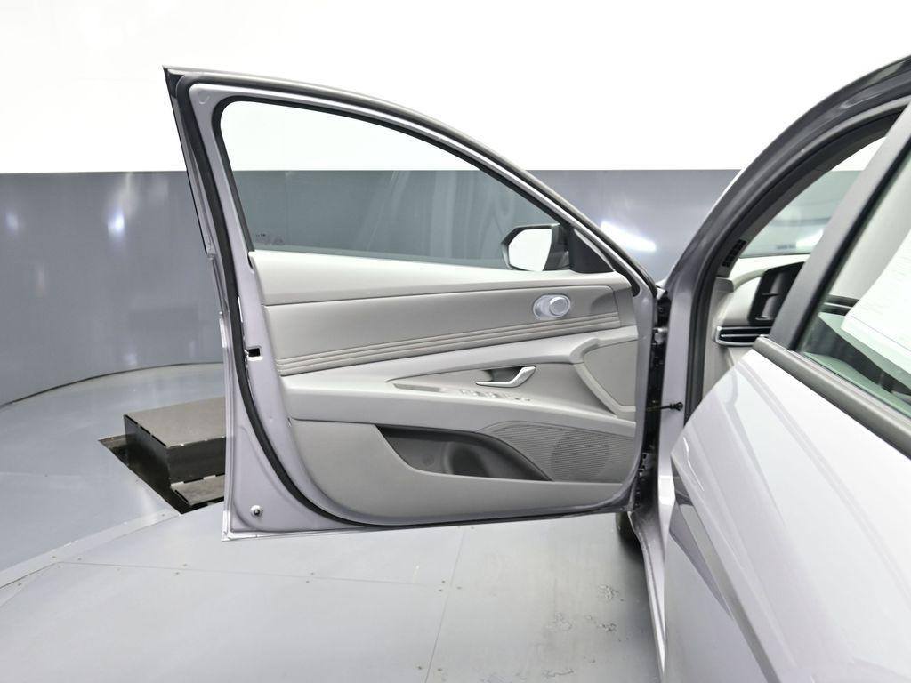 new 2026 Hyundai Elantra car, priced at $25,660