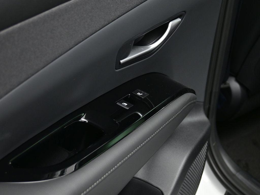 new 2026 Hyundai TUCSON Hybrid car, priced at $44,880